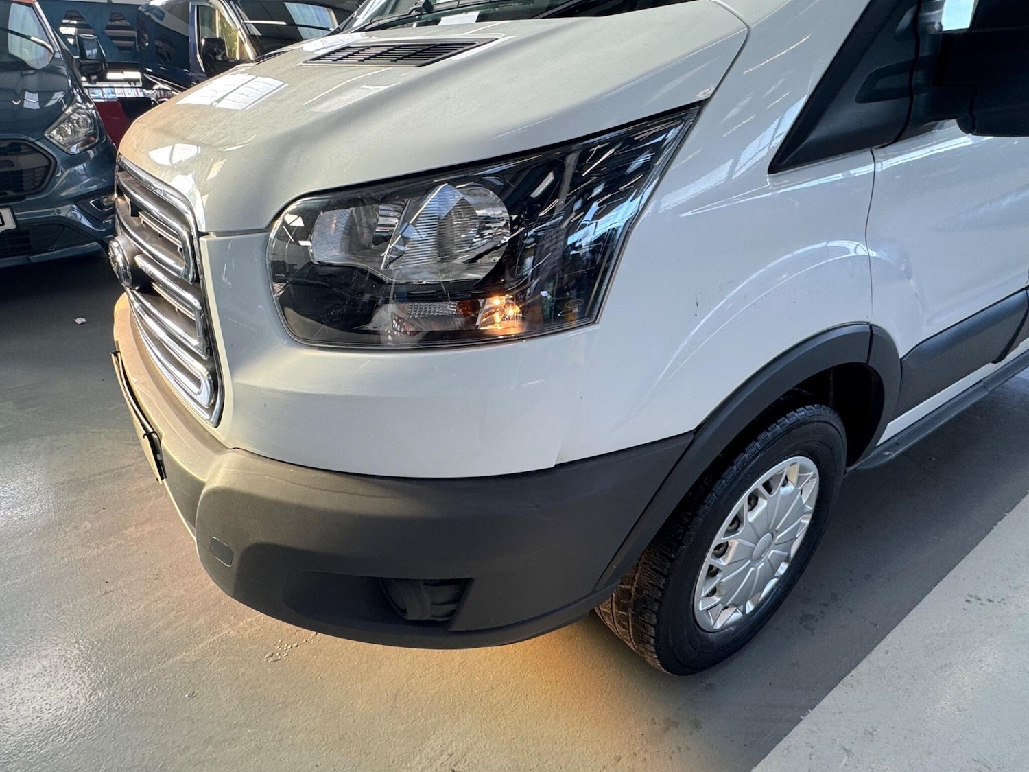 Used Ford Transit for sale - 77364369: Photo 14