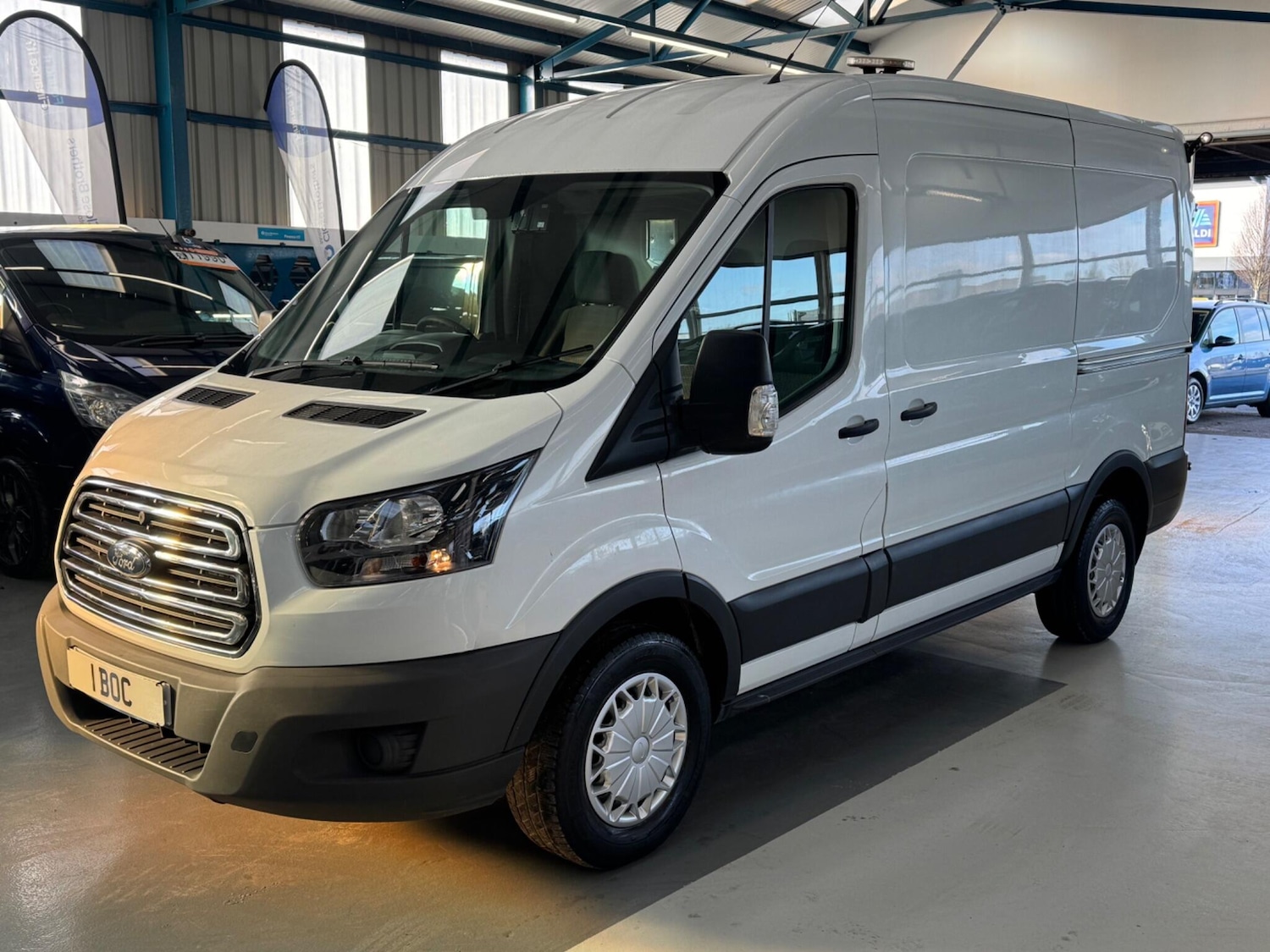 Used Ford Transit for sale - 77364369: Photo 3