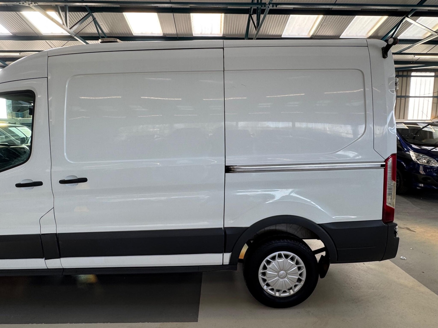 Used Ford Transit for sale - 77364369: Photo 5