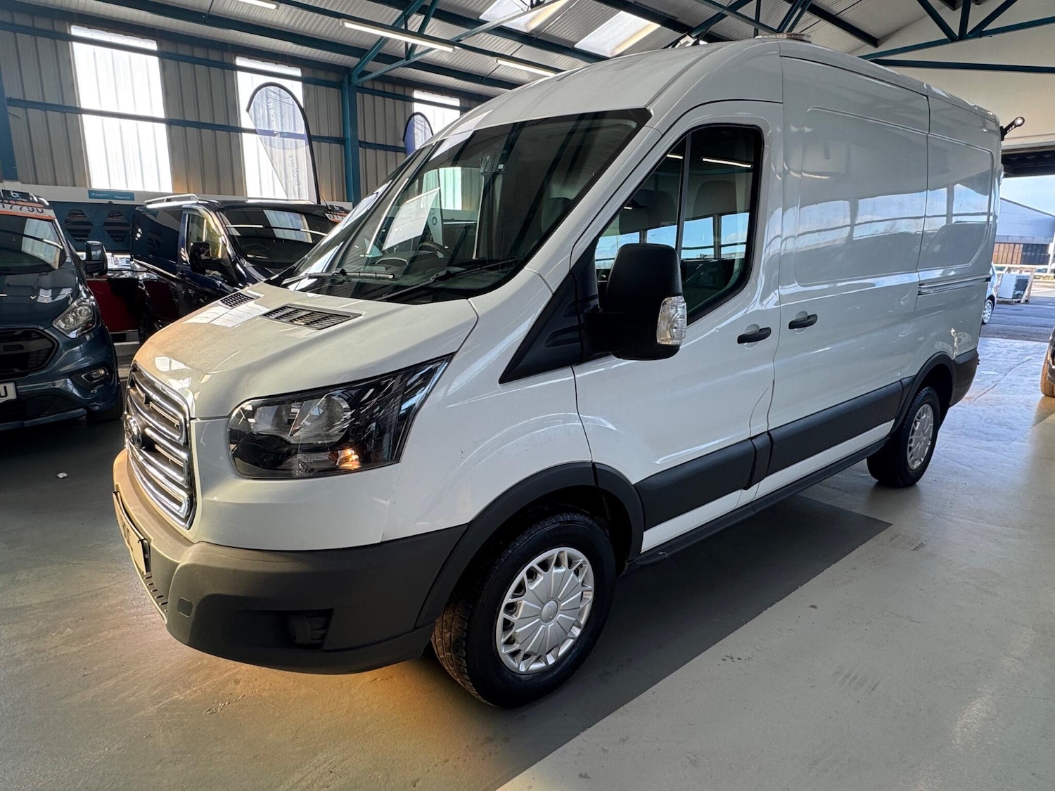 Used Ford Transit for sale - 77364369: Photo 9