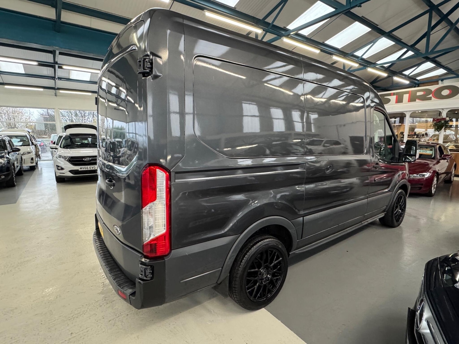 Used Ford Transit 2014 for sale - 77364305: Photo 9