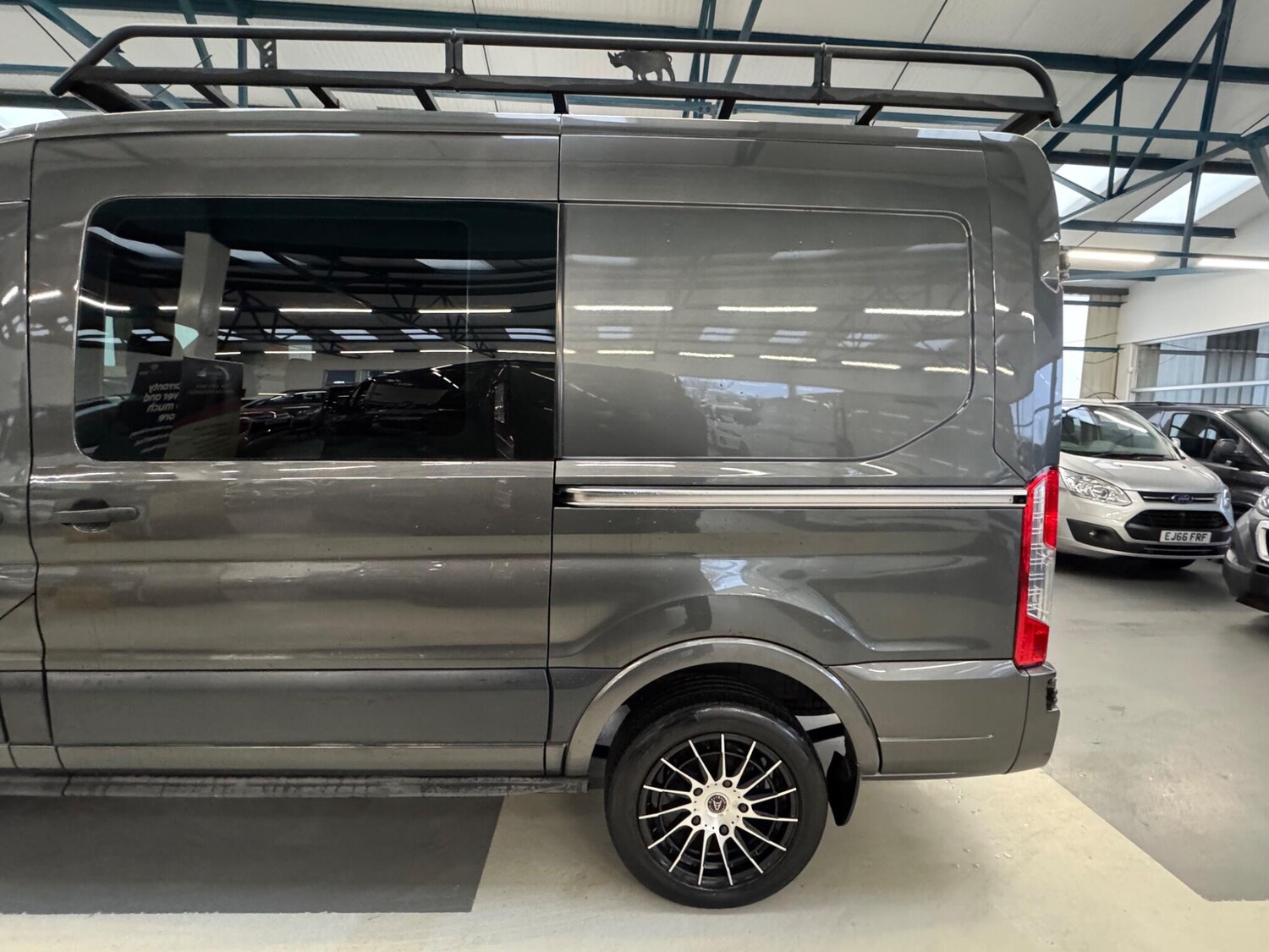 Used Ford Transit 2017 for sale - 77364361: Photo 22