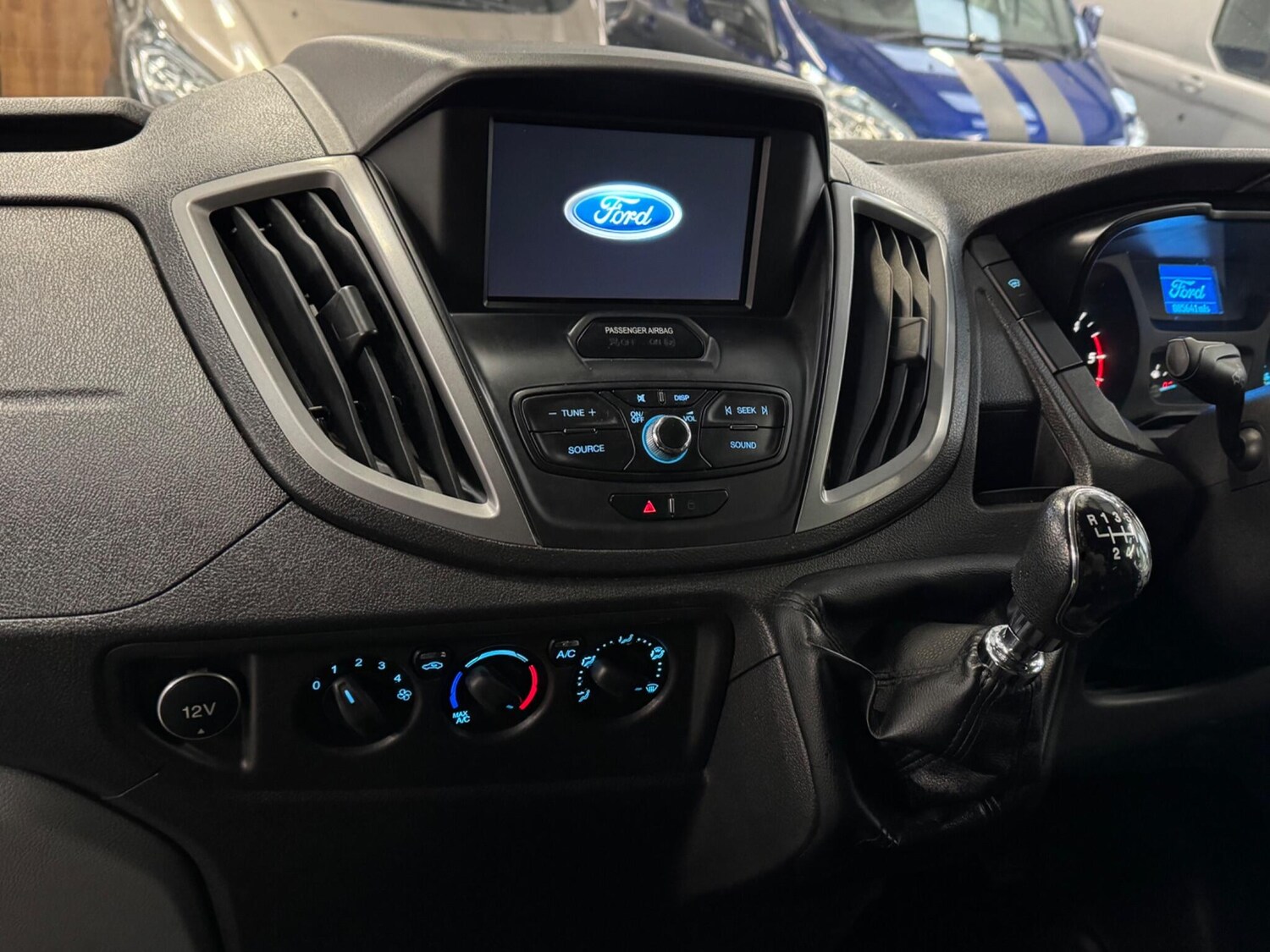 Used Ford Transit 2017 for sale - 77364361: Photo 48
