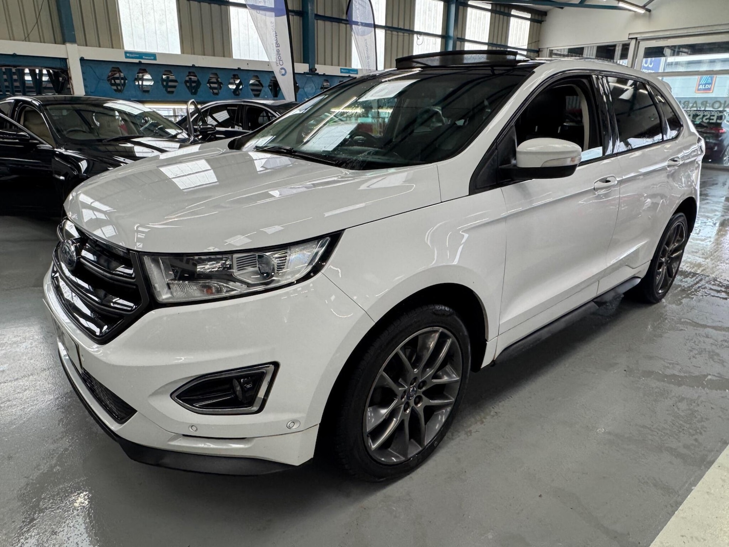 Used Ford Edge 2016 for sale - 77364288: Photo 5