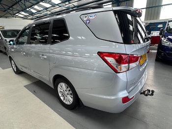 Used Ssangyong Turismo 2015 for sale - 78830872: Photo