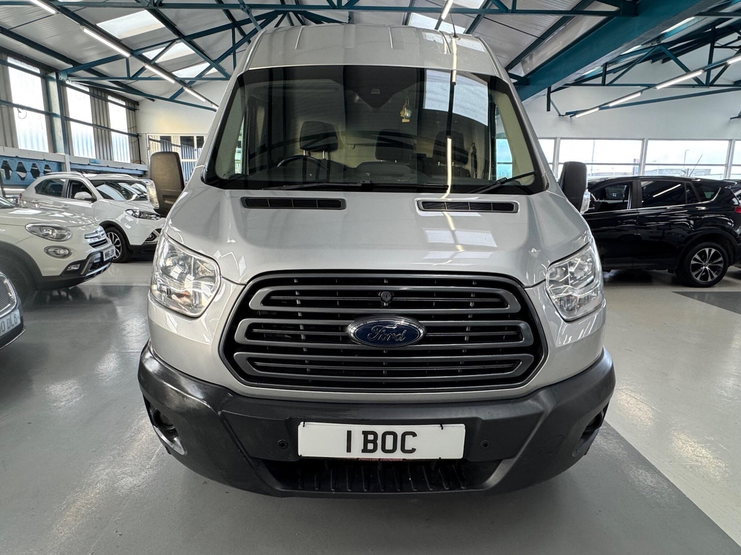 Used Ford Transit 2015 for sale - 77723631: Photo 2