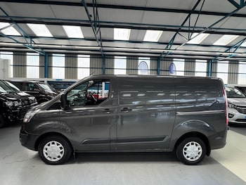 Used Ford Transit Custom 2015 for sale - 79349524: Photo