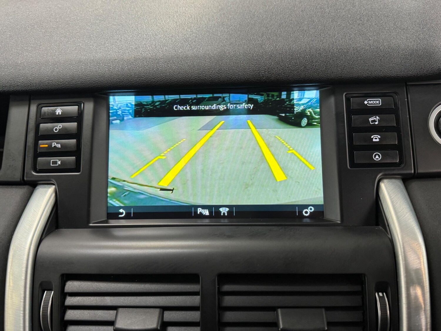 Used Land Rover Discovery Sport for sale - 77509943: Photo 17