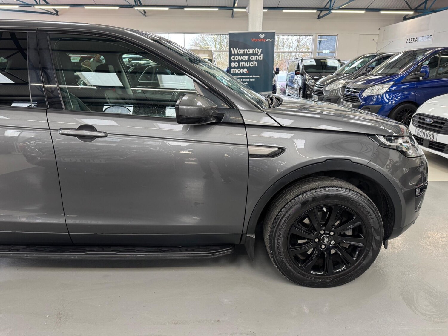 Used Land Rover Discovery Sport for sale - 77509943: Photo 8