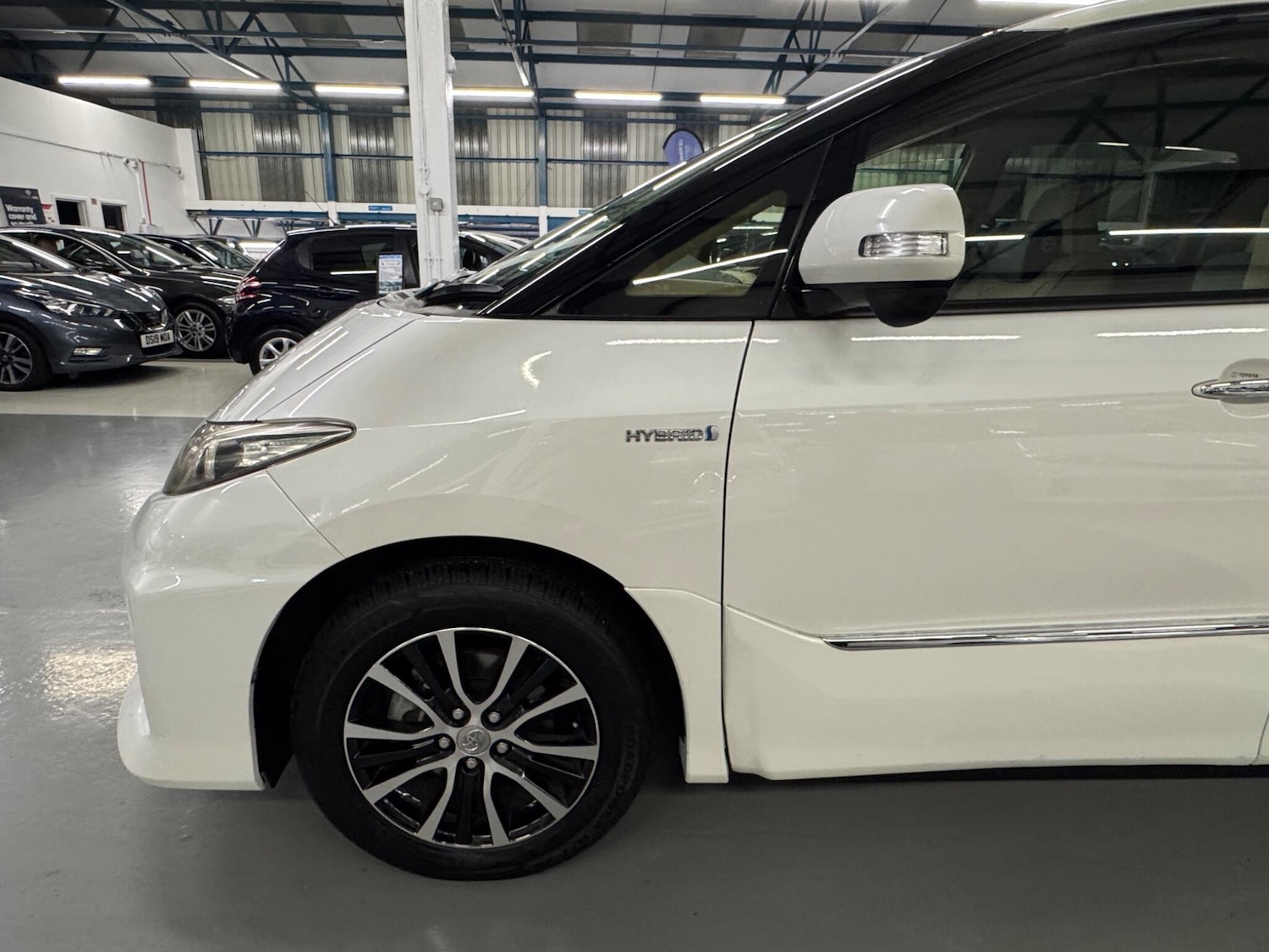 Used Toyota Estima for sale - 77364330: Photo 6