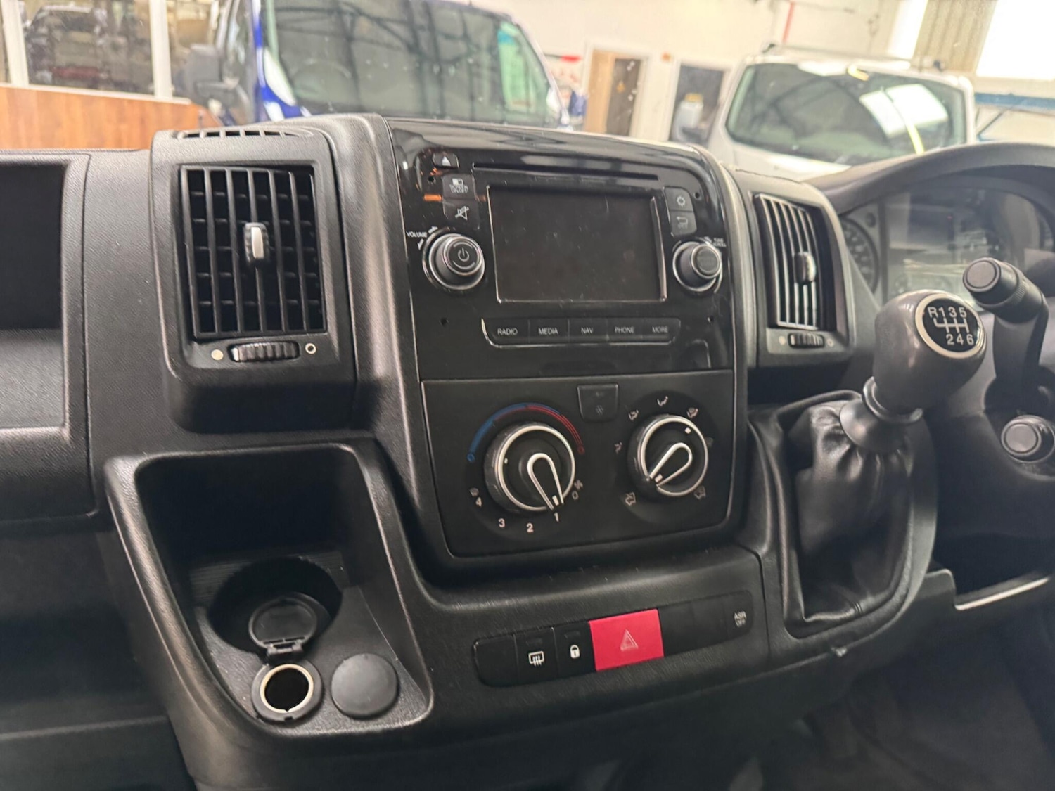 Used Peugeot Boxer 2018 for sale - 78101403: Photo 11