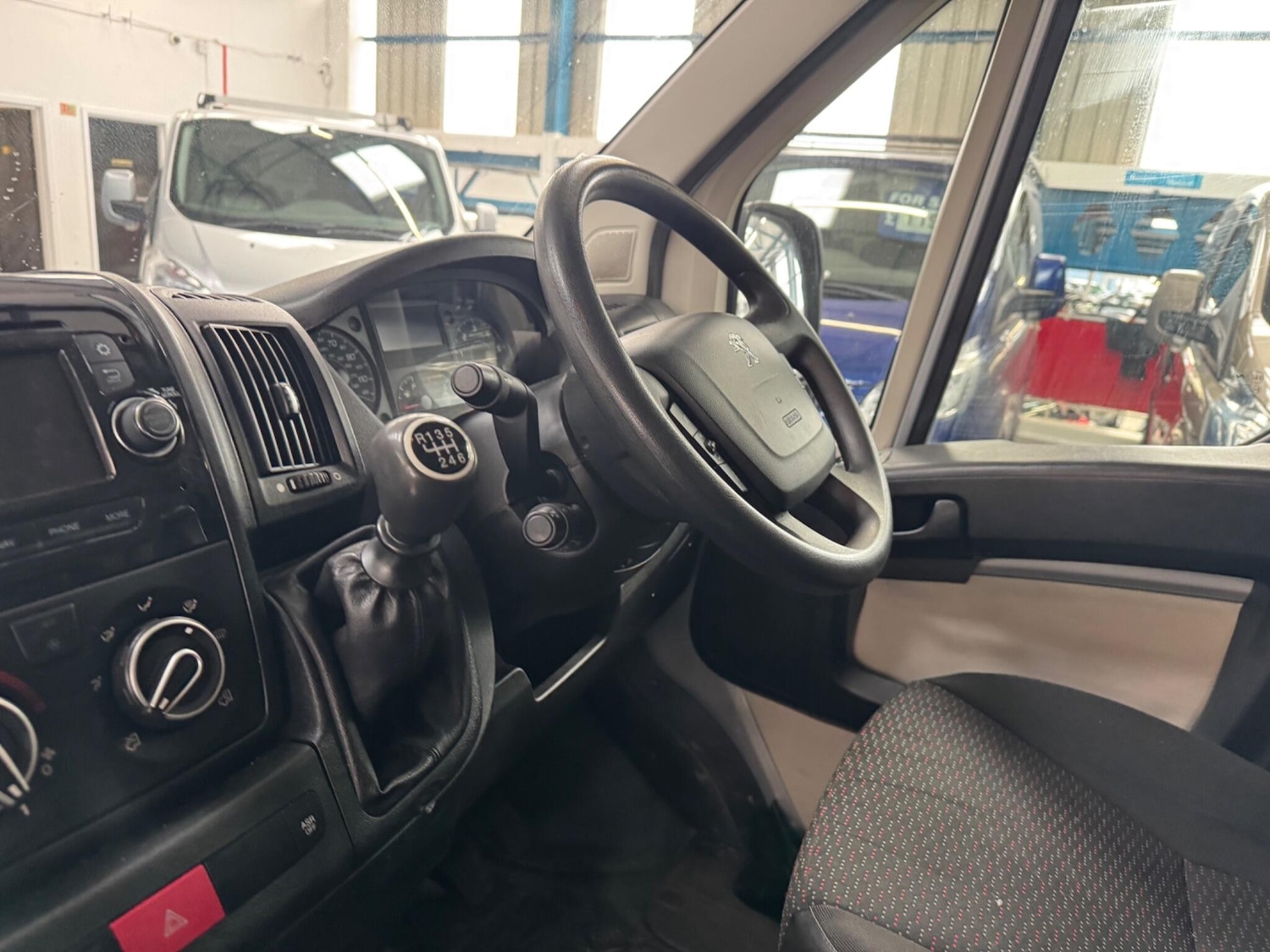 Used Peugeot Boxer 2018 for sale - 78101403: Photo 12