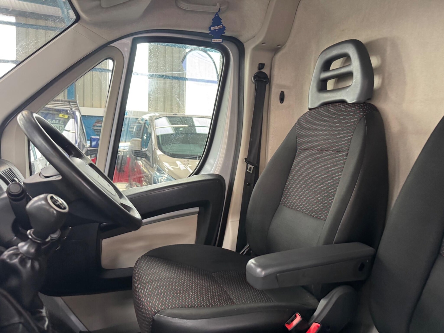 Used Peugeot Boxer 2018 for sale - 78101403: Photo 14