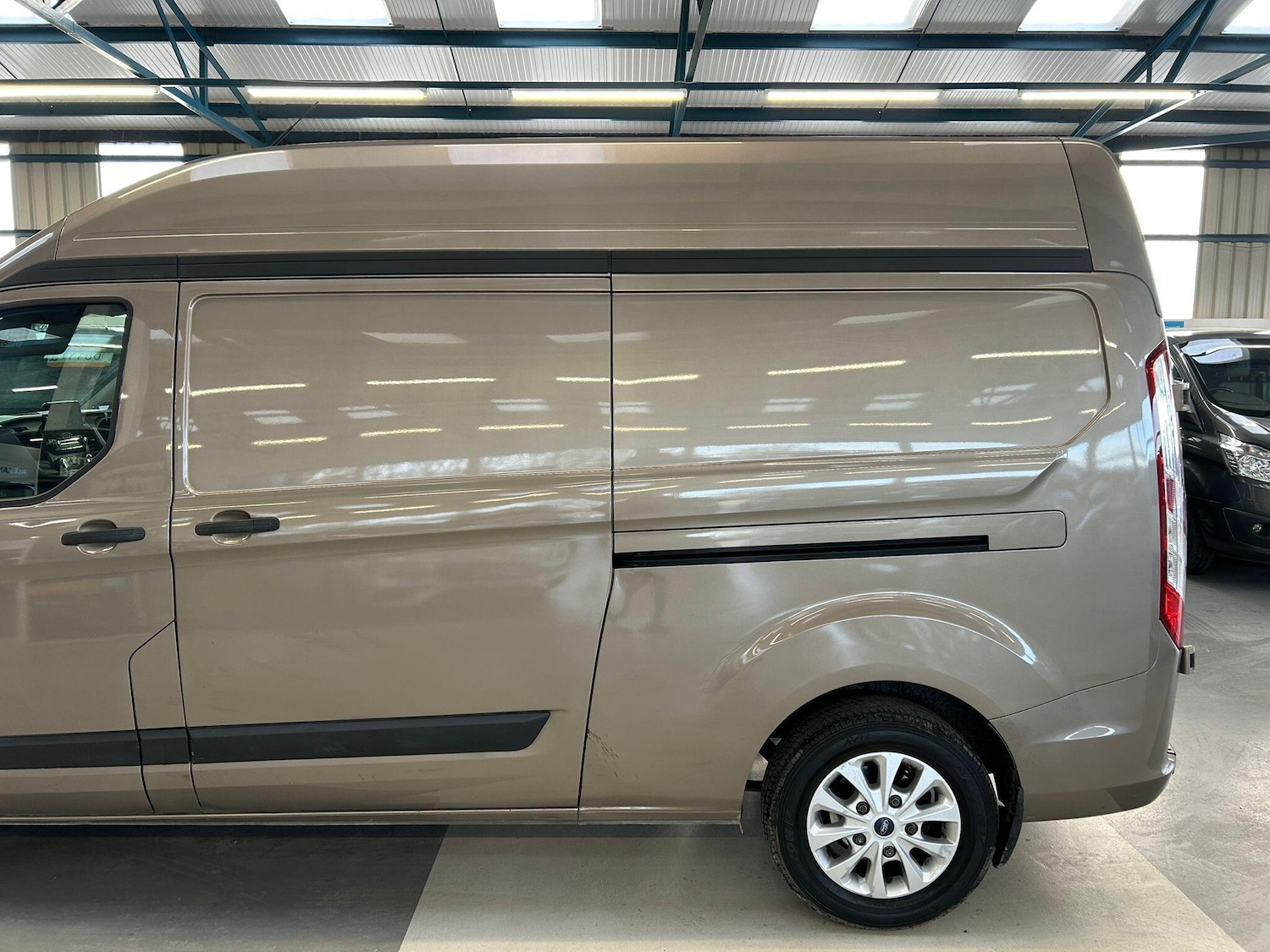Used Ford Transit Custom 2018 for sale - 77559489: Photo 4