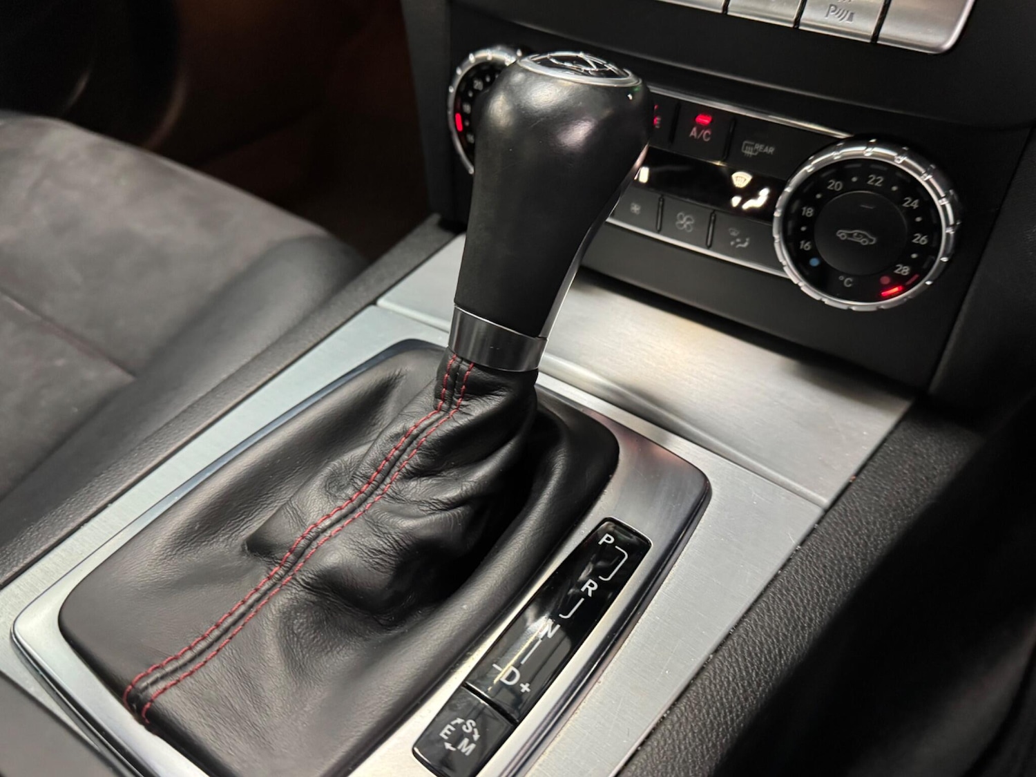 Used Mercedes-Benz C Class for sale - 77783205: Photo 11