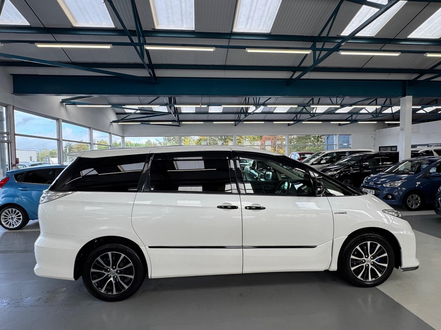 Used Toyota Estima for sale - 77364323: Photo 10