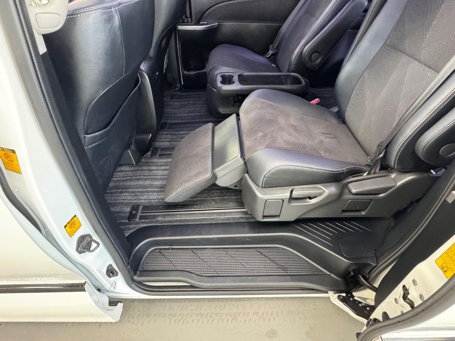 Used Toyota Estima for sale - 77364323: Photo 20