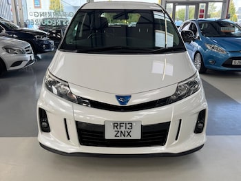 Used Toyota Estima 2013 for sale - 77364323: Photo