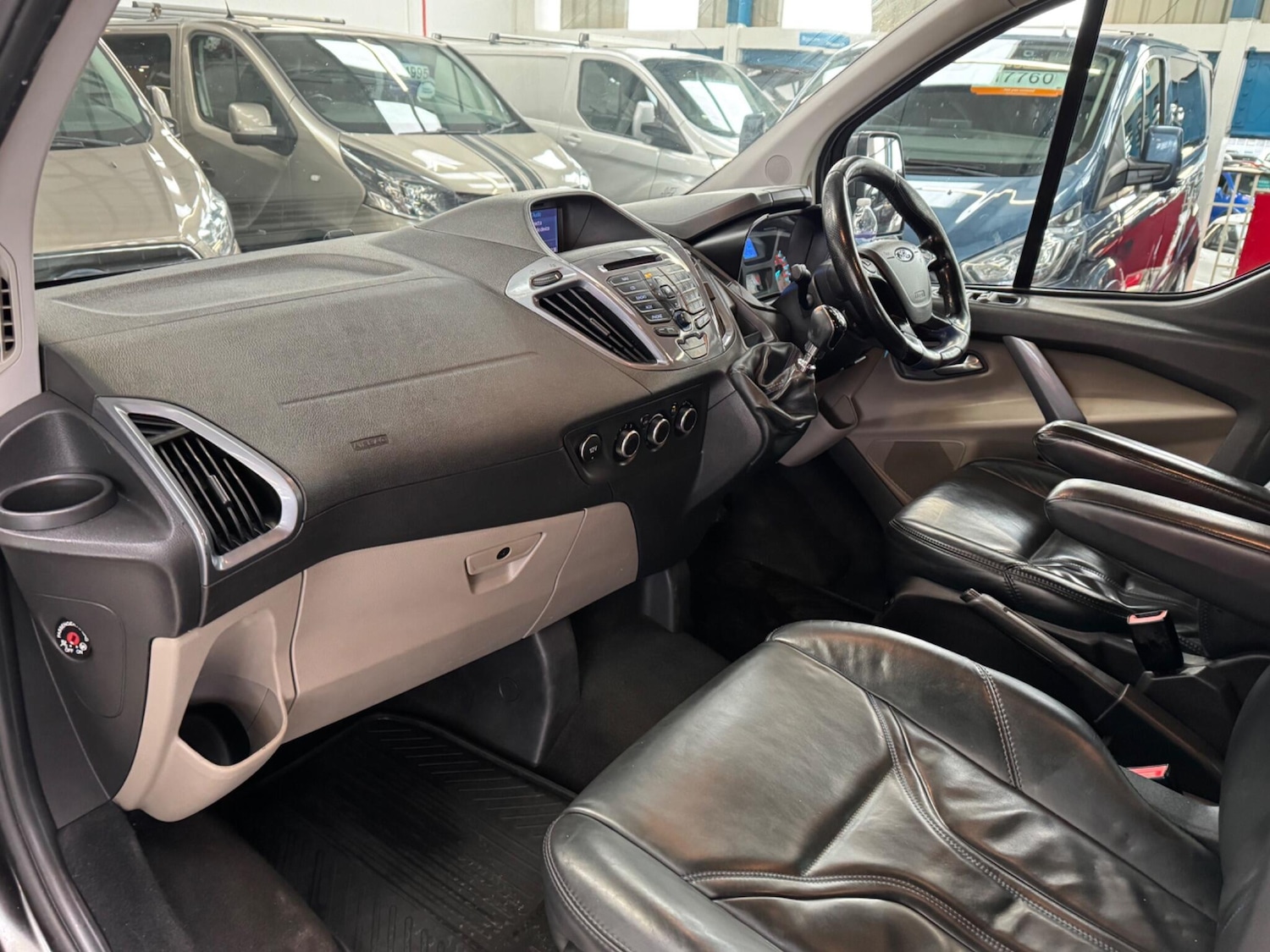 Used Ford Transit Custom 2015 for sale - 77524176: Photo 12