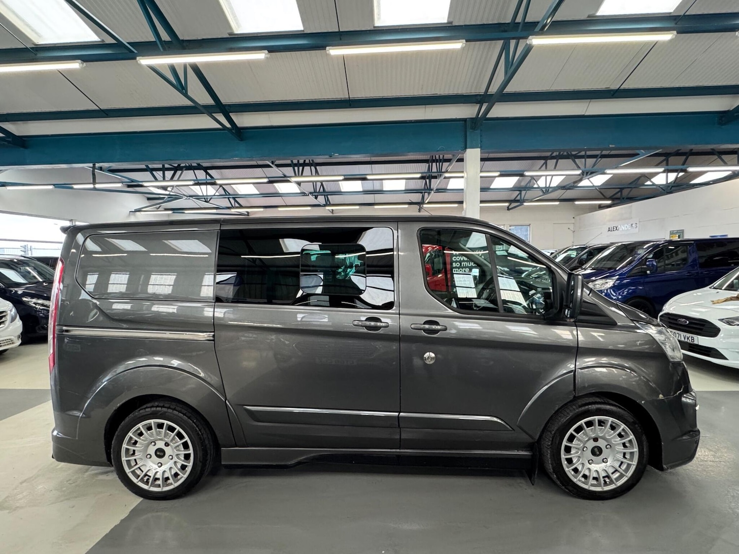 Used Ford Transit Custom 2015 for sale - 77524176: Photo 4