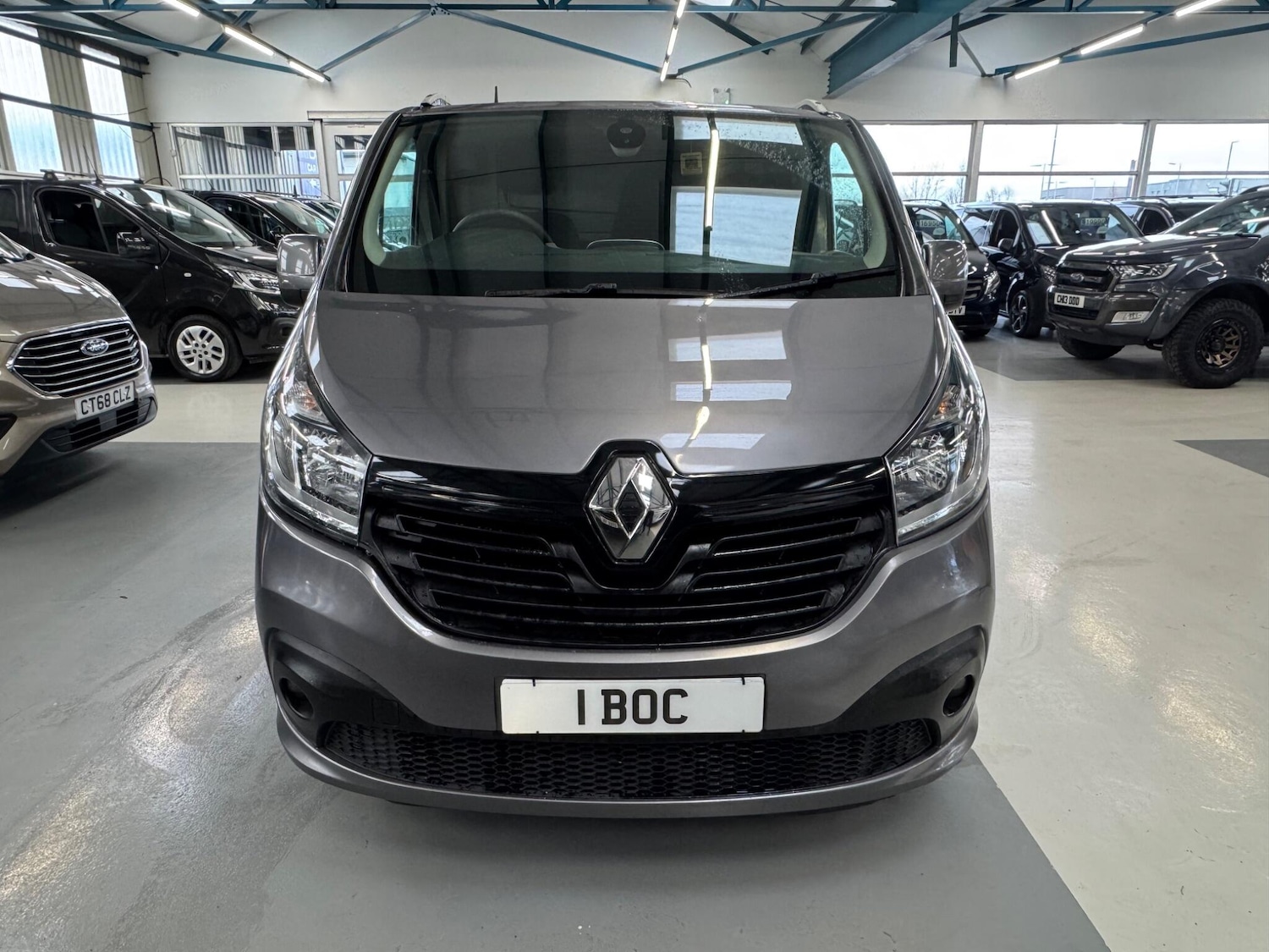 Used Renault Trafic for sale - 77509865: Photo 2