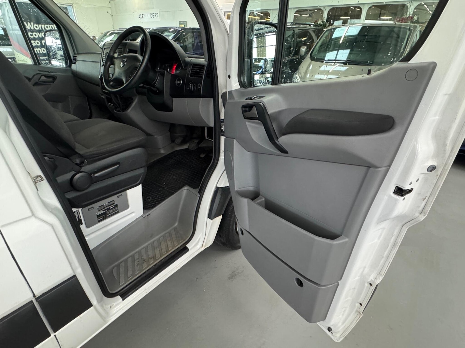 Used Volkswagen Crafter 2015 for sale - 77364324: Photo 34