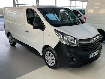 Vauxhall Vivaro feature image
