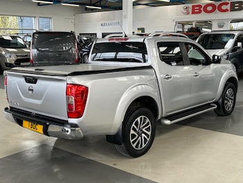 Used Nissan Navara 2018 for sale - 78301673: Photo