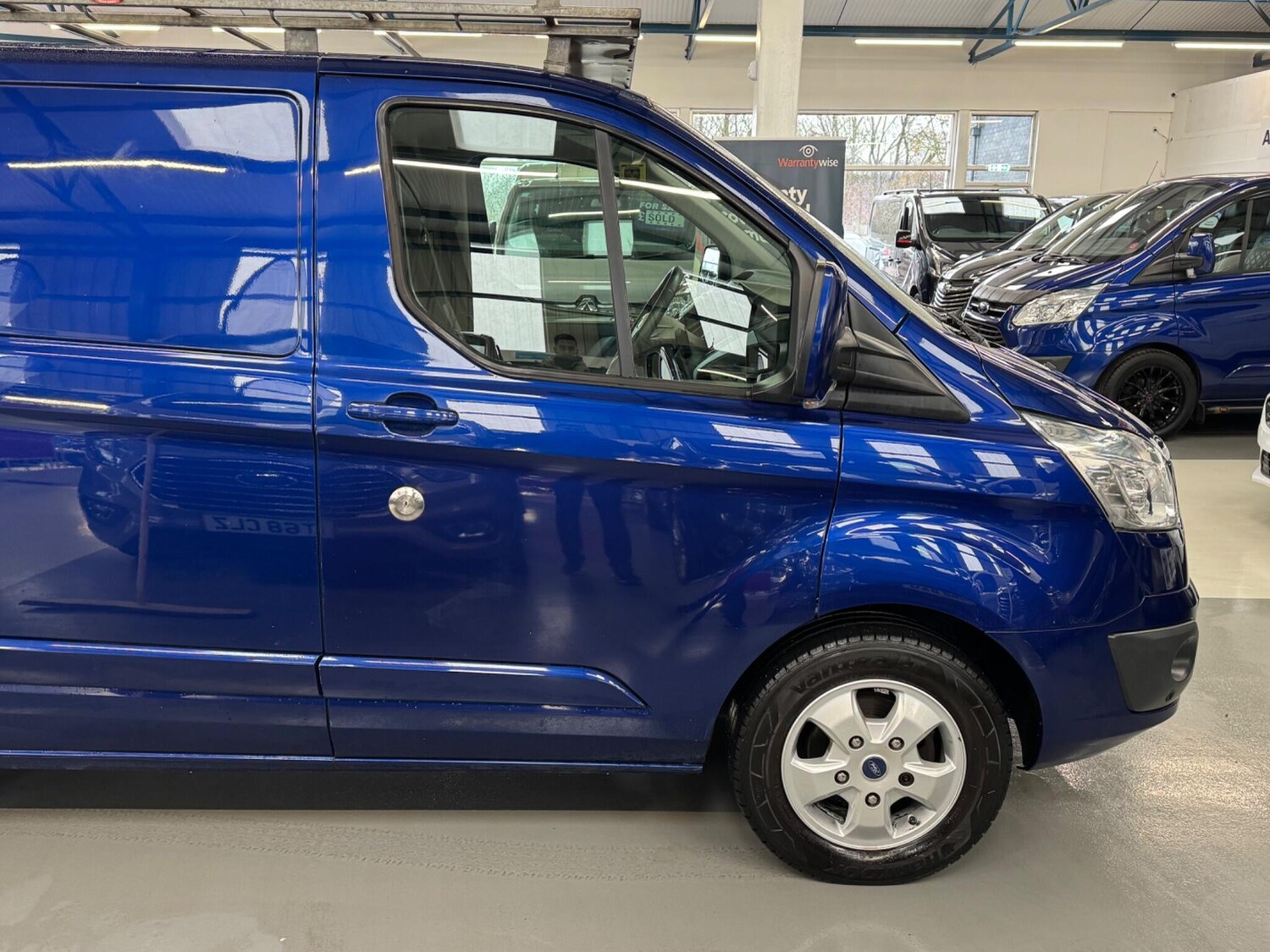 Used Ford Transit Custom 2015 for sale - 77468641: Photo 10