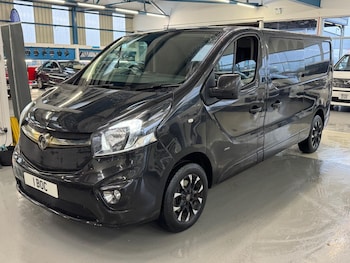Used Vauxhall Vivaro 2017 for sale - 77564999: Photo