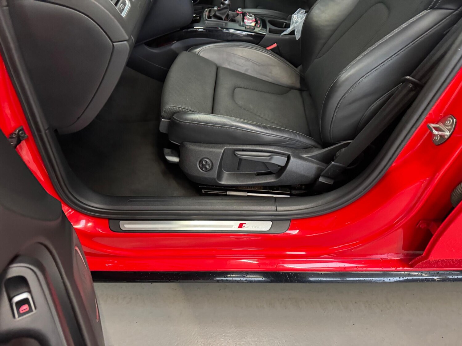 Used Audi A4 Avant for sale - 77909809: Photo 27