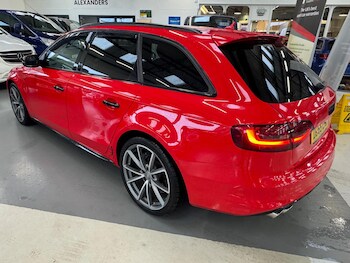 Used Audi A4 Avant 2015 for sale - 77909809: Photo