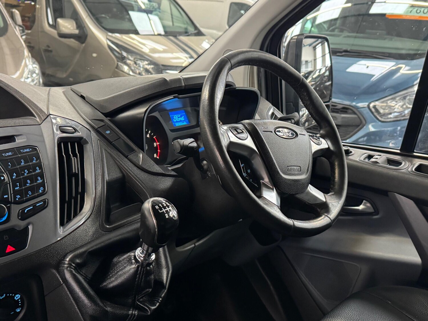 Used Ford Transit Custom 2017 for sale - 77468158: Photo 14