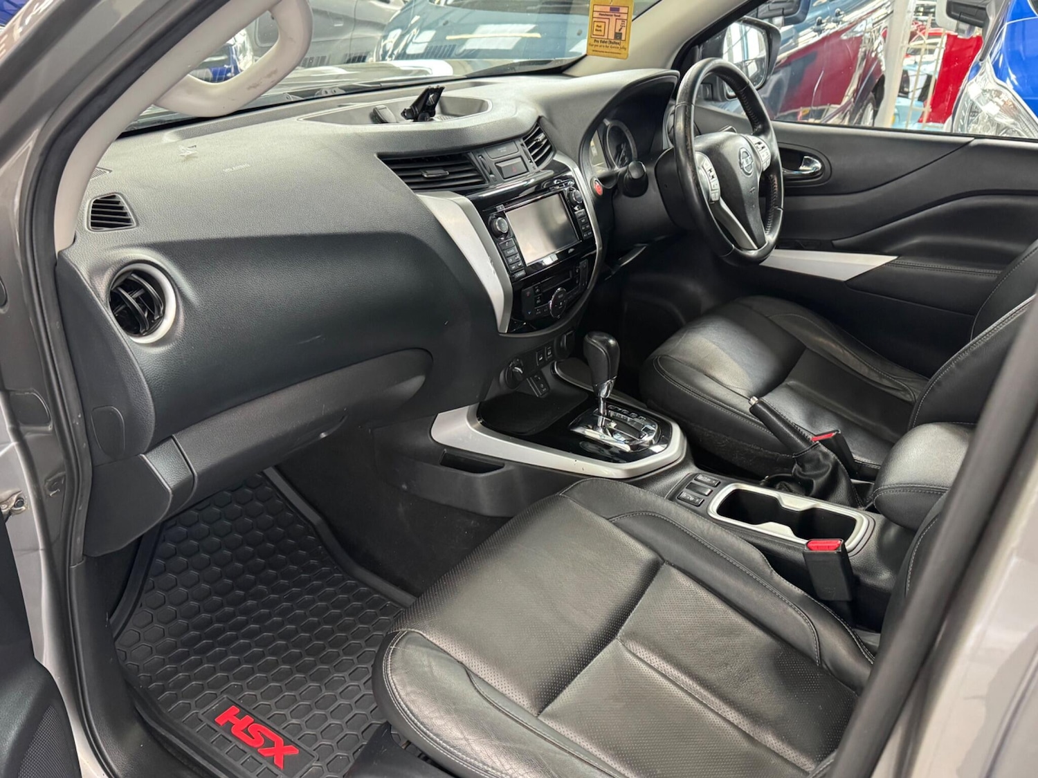 Used Nissan Navara for sale - 77364360: Photo 25