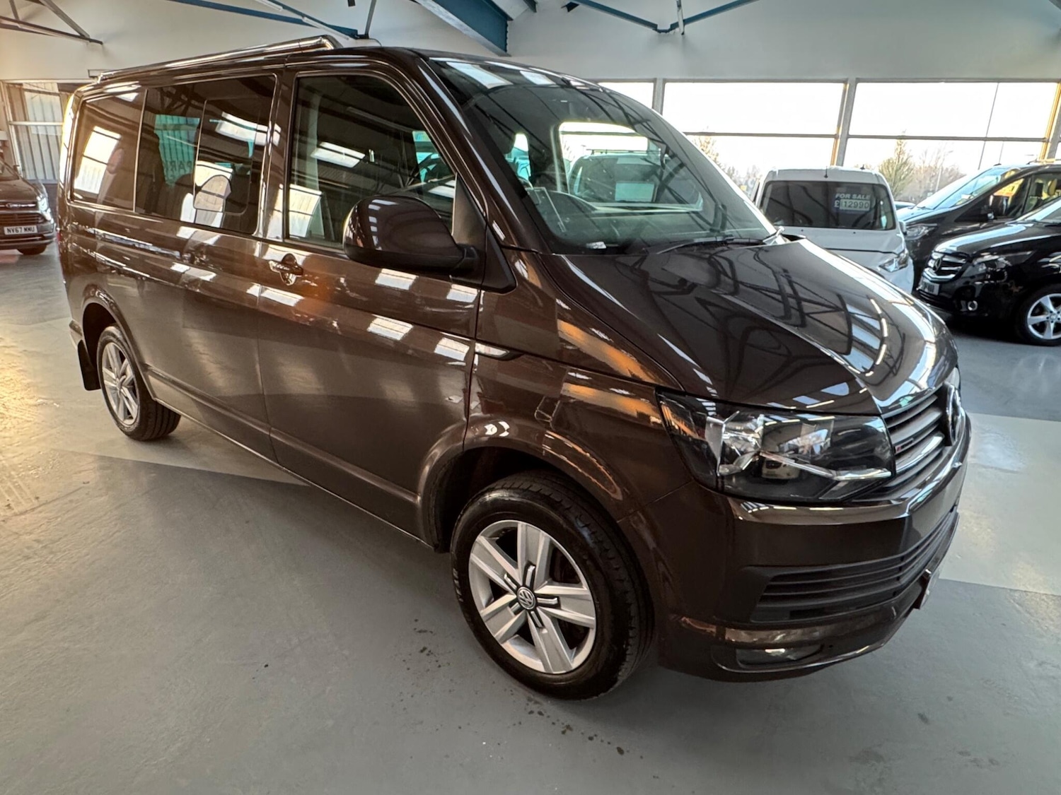 Used Volkswagen Transporter 2019 for sale - 77957968: Photo 1