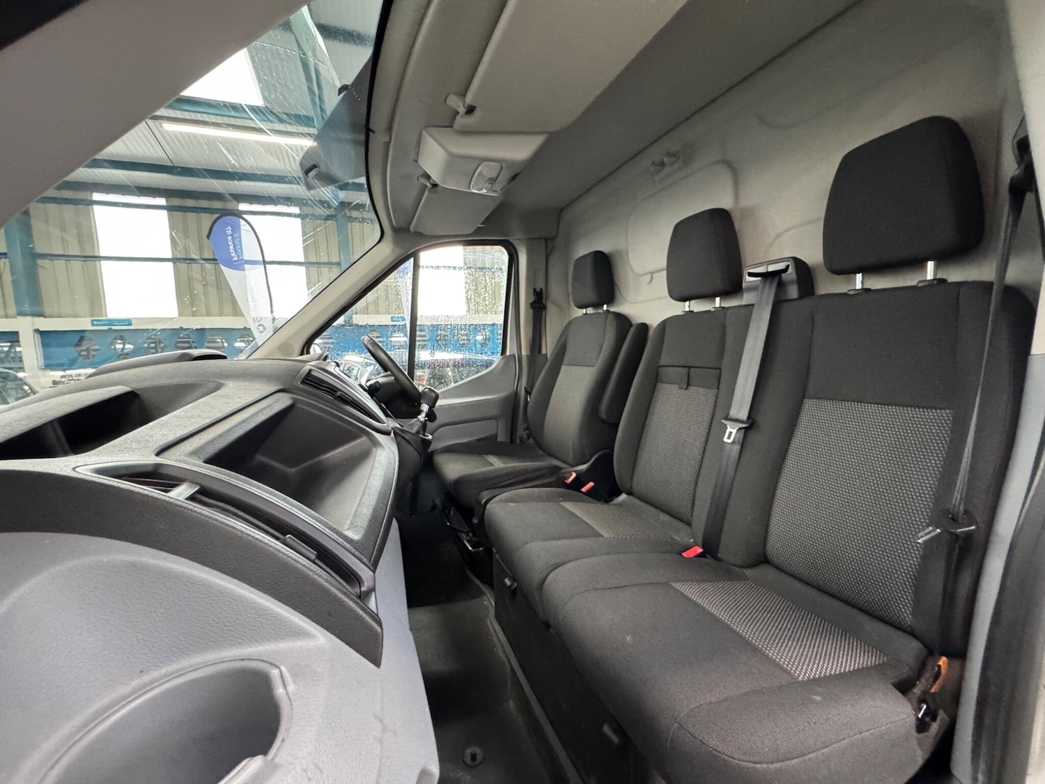 Used Ford Transit 2017 for sale - 77598184: Photo 9