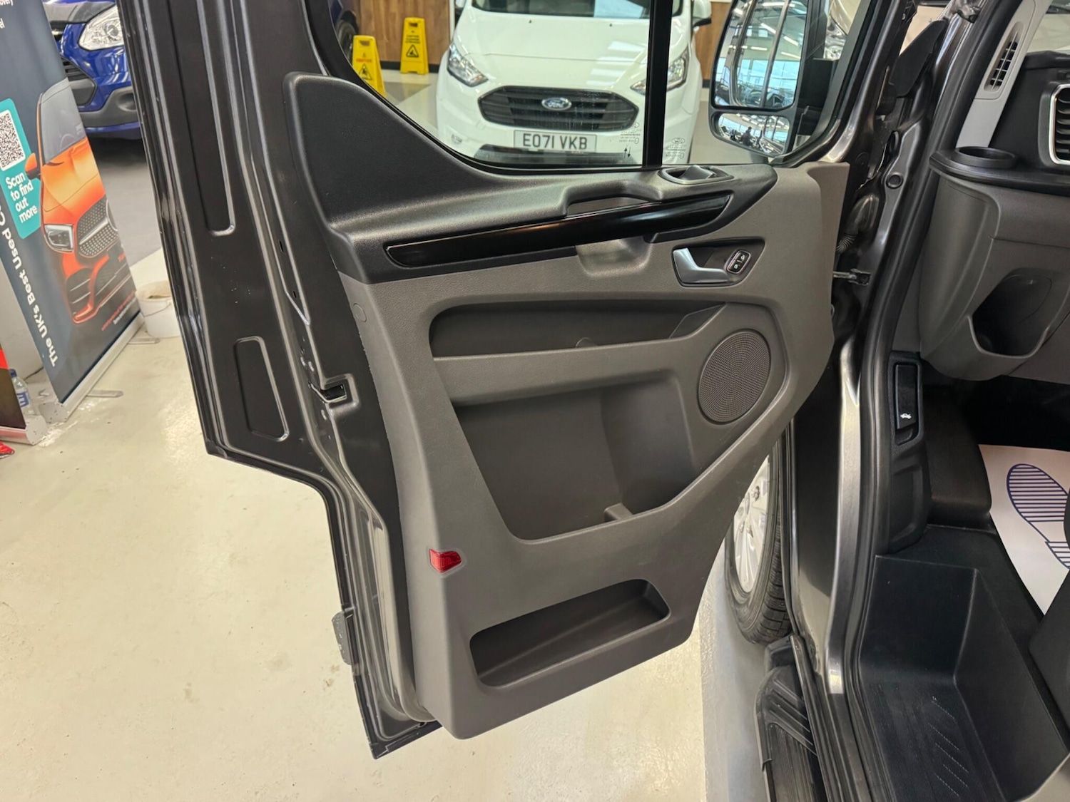 Used Ford Transit Custom 2020 for sale - 77364293: Photo 25