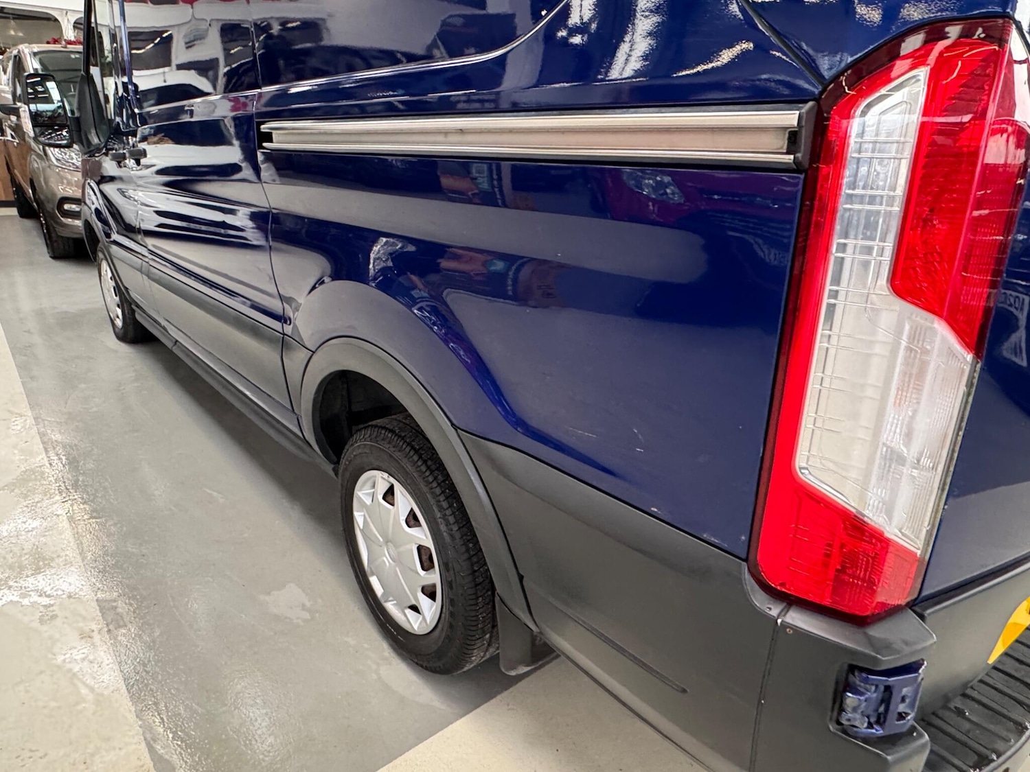 Used Ford Transit 2017 for sale - 77411804: Photo 11