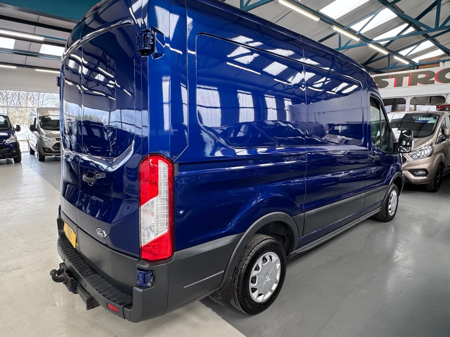 Used Ford Transit 2017 for sale - 77411804: Photo 8
