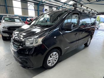 Used Renault Trafic 2017 for sale - 79756007: Photo