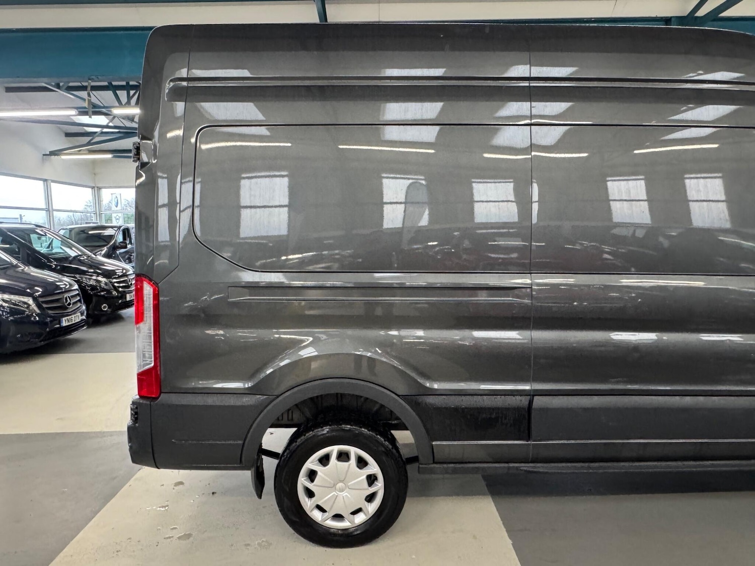 Used Ford Transit for sale - 77364365: Photo 18