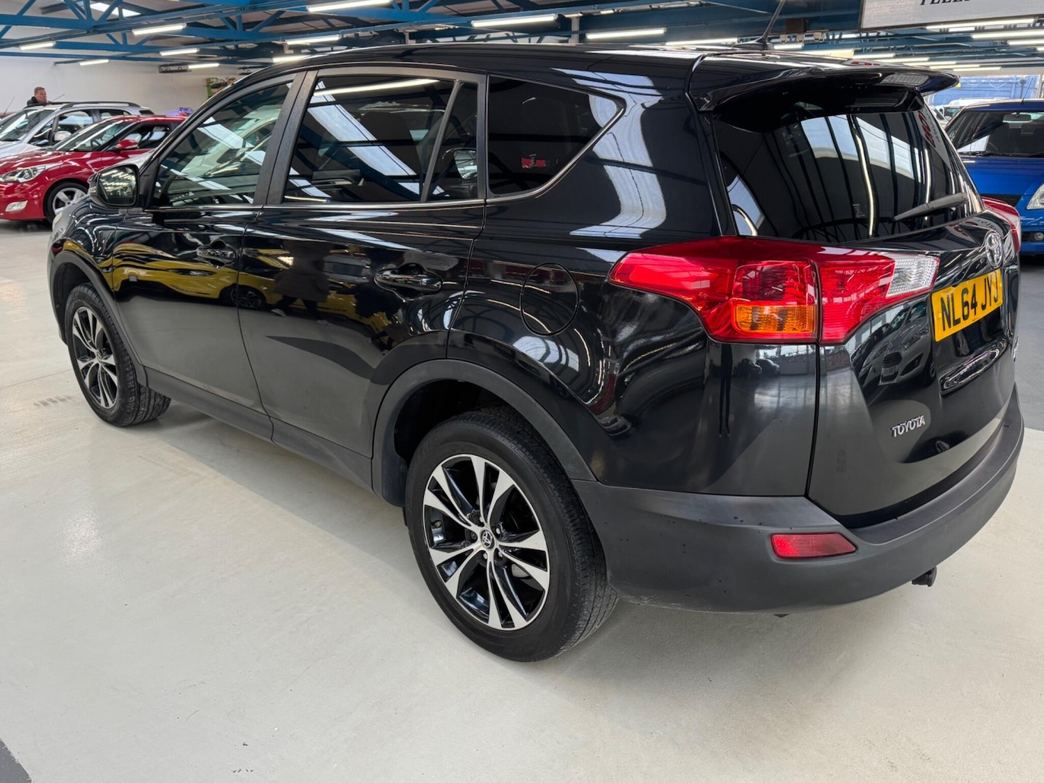 Used Toyota RAV4 2014 for sale - 77364356: Photo 9
