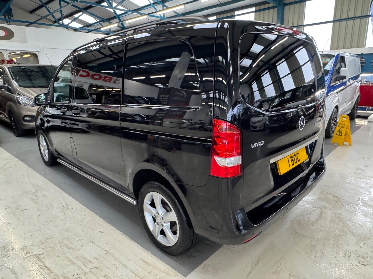 Used Mercedes-Benz Vito for sale - 77364370: Photo 13