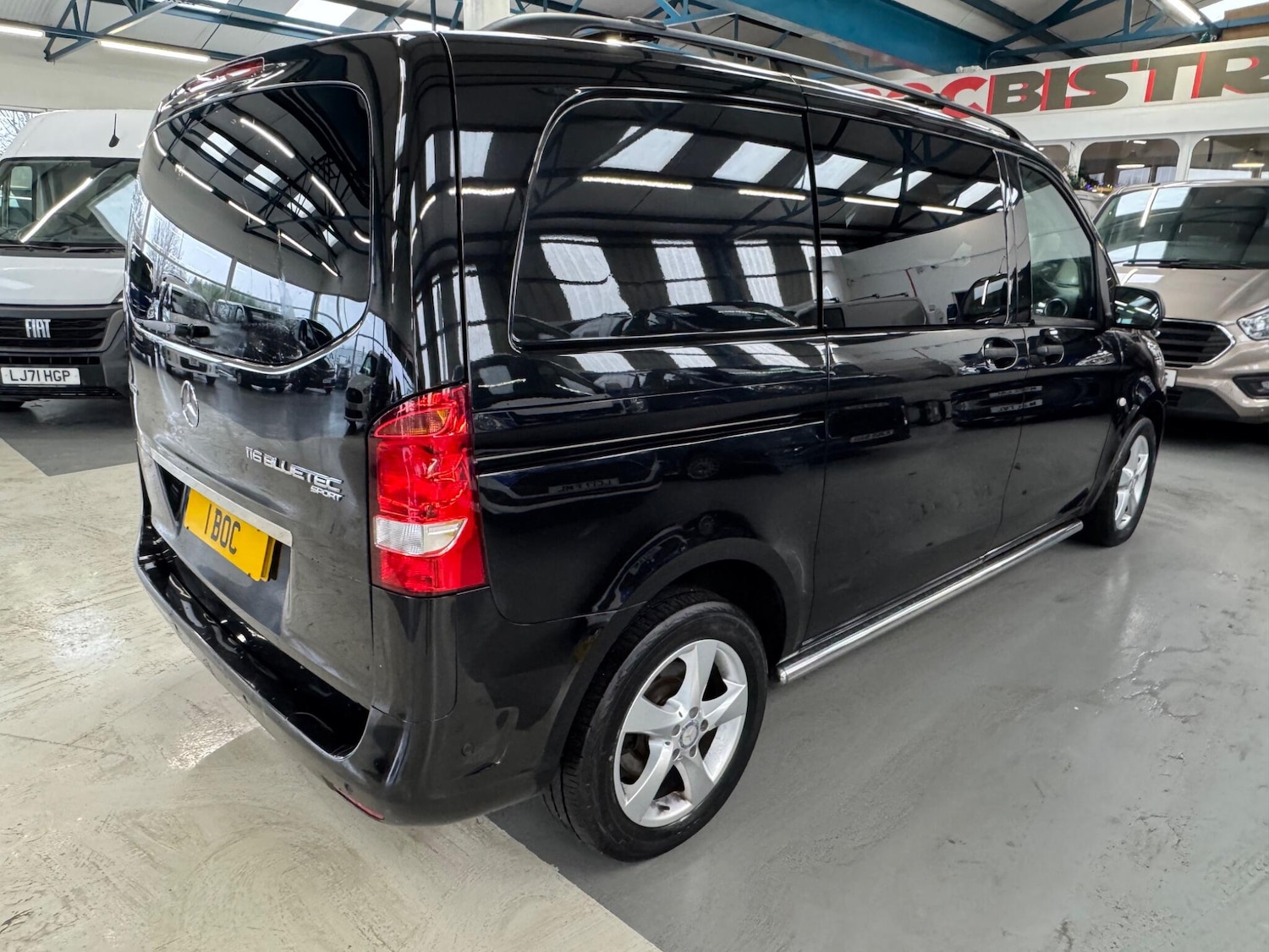 Used Mercedes-Benz Vito for sale - 77364370: Photo 16