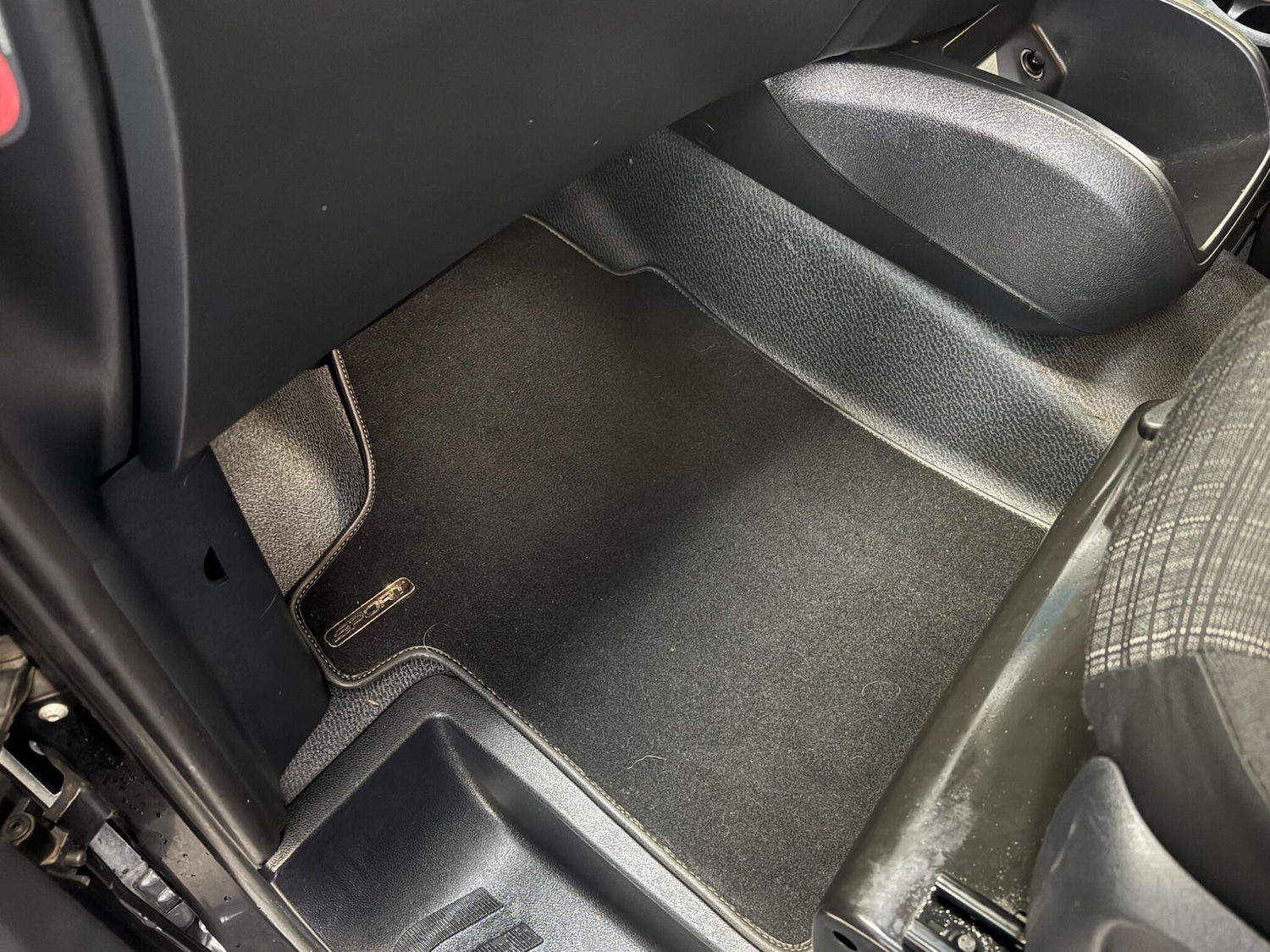 Used Mercedes-Benz Vito for sale - 77364370: Photo 30