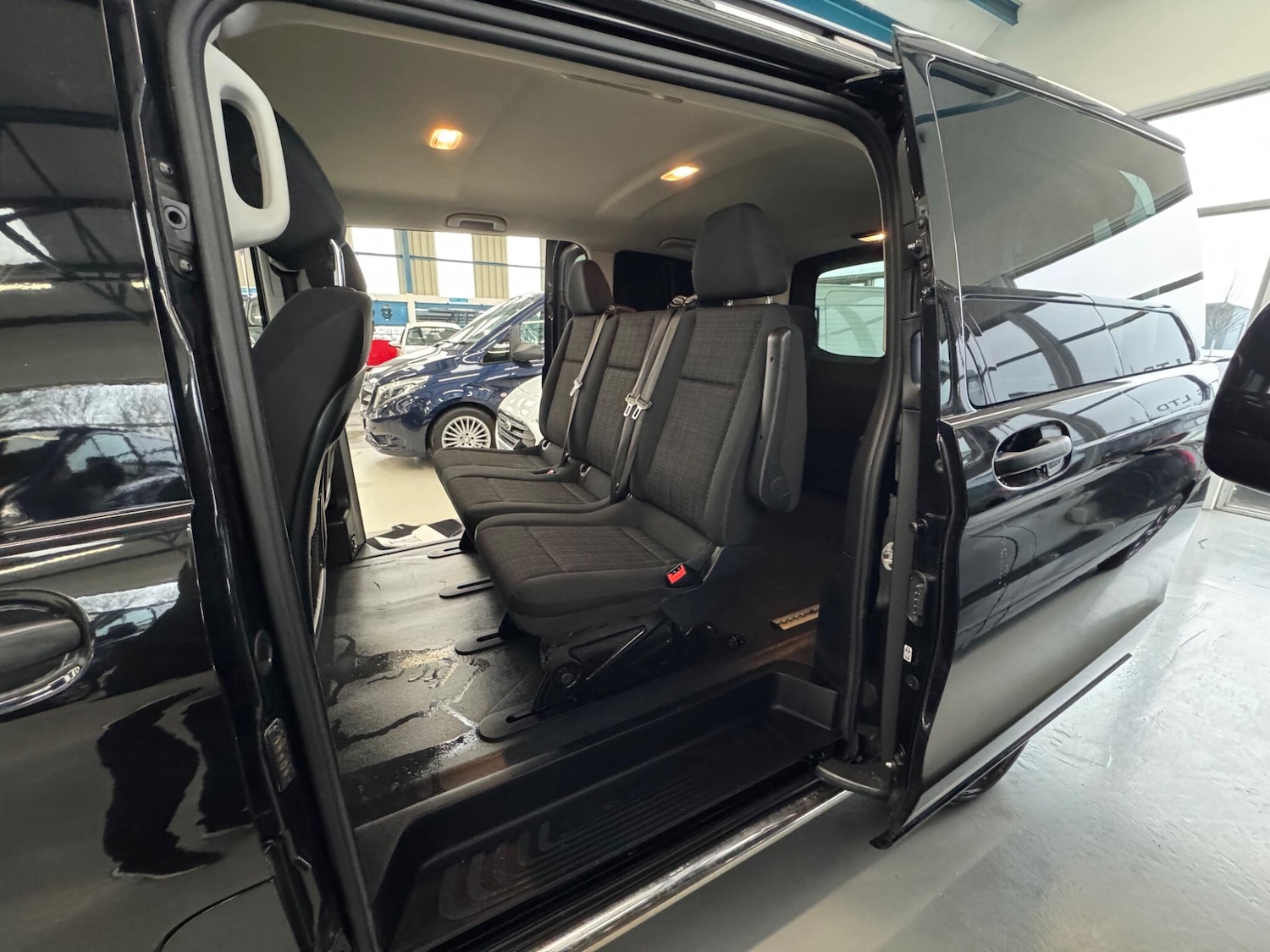 Used Mercedes-Benz Vito for sale - 77364370: Photo 33