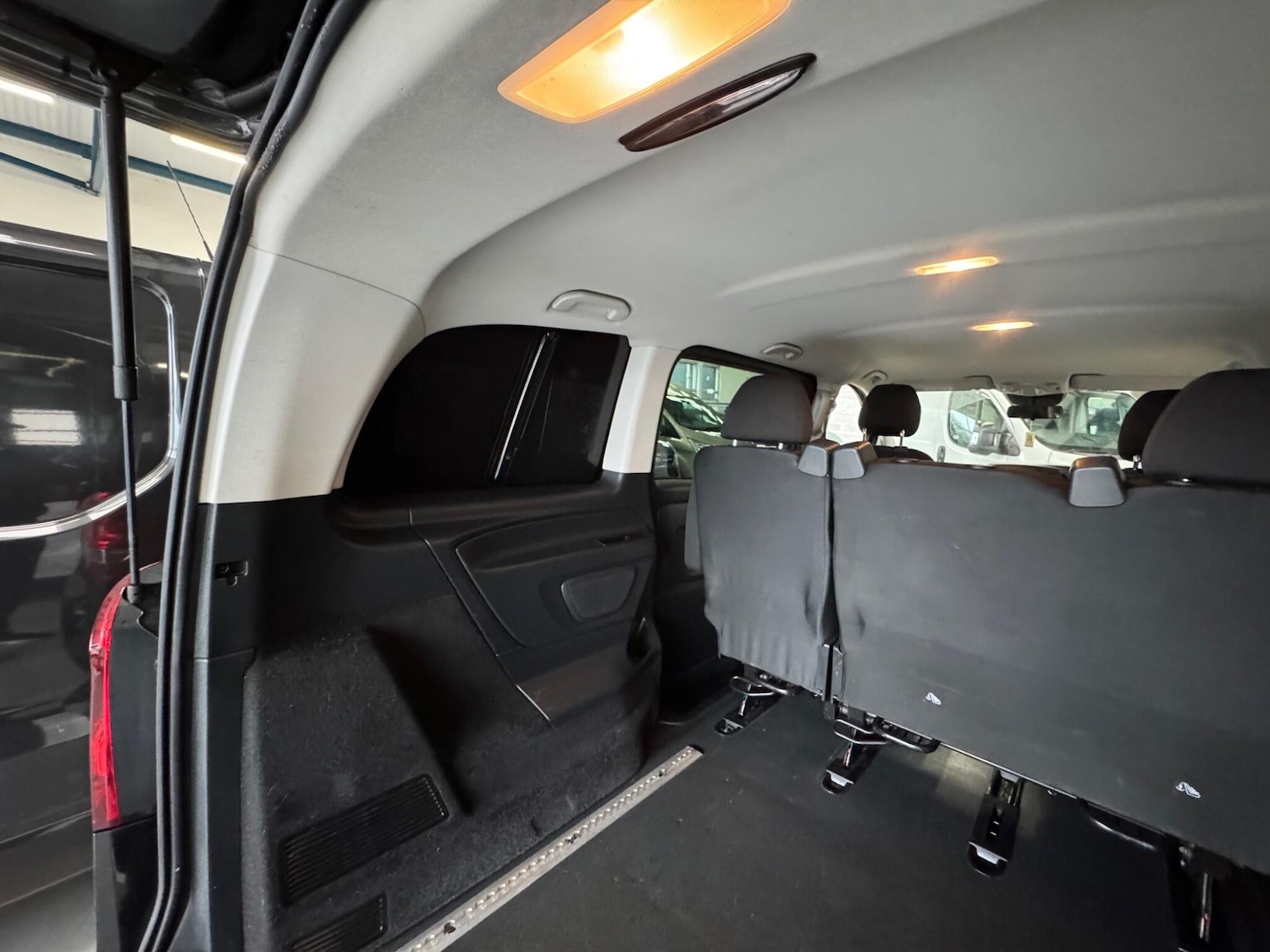 Used Mercedes-Benz Vito for sale - 77364370: Photo 36