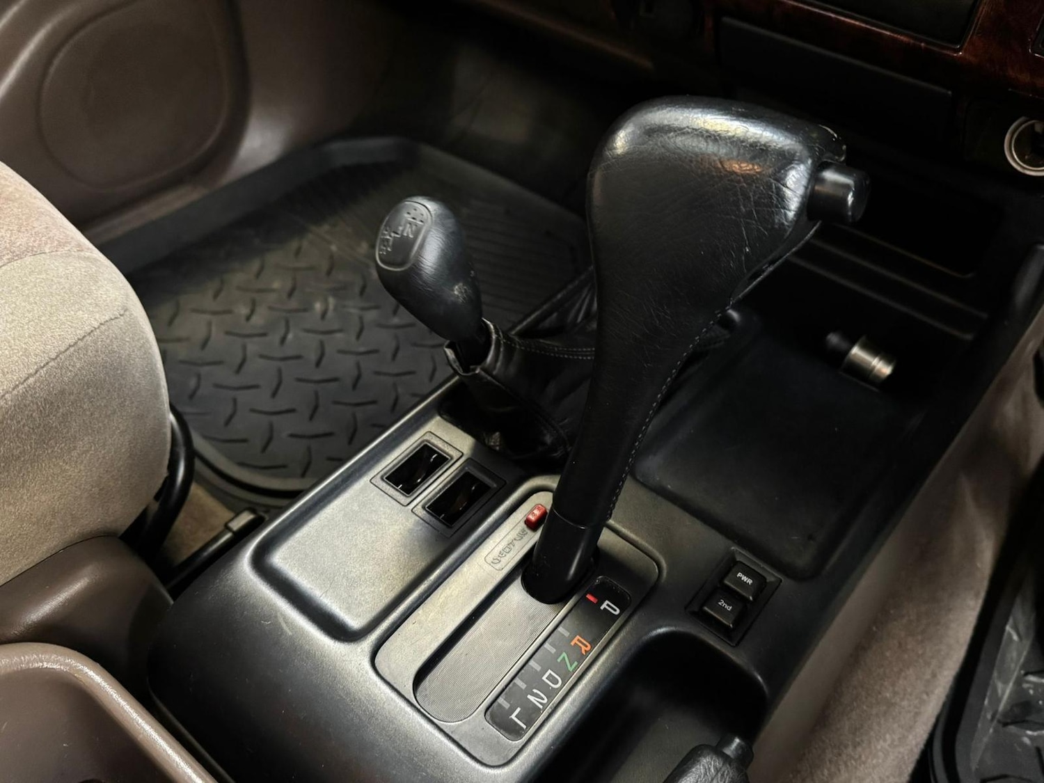 Used Toyota Land Cruiser 2005 for sale - 77573870: Photo 14