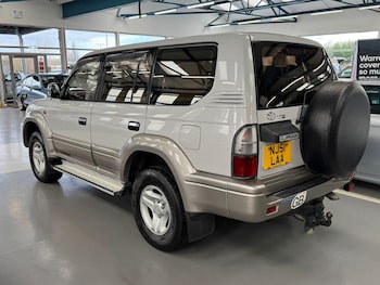 Used Toyota Land Cruiser 2005 for sale - 77573870: Photo