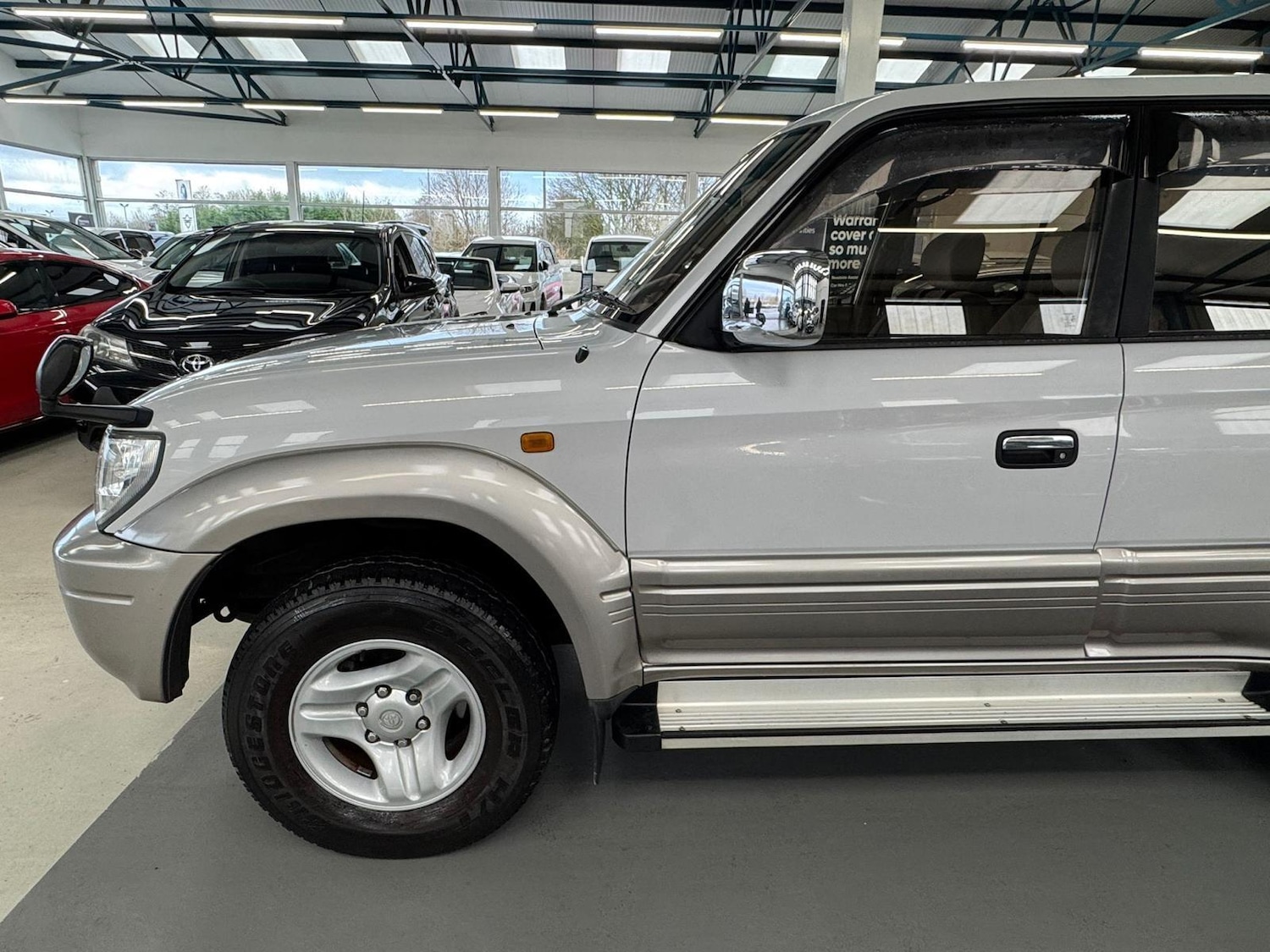 Used Toyota Land Cruiser 2005 for sale - 77573870: Photo 9